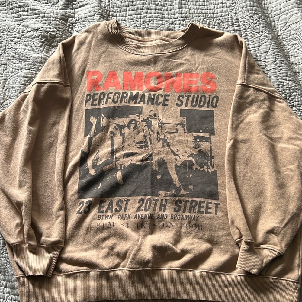American Eagle Ramones band sweatshirt